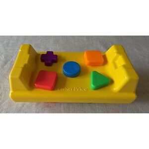 Vintage 1988 Fisher Price Tap n Turn Workbench 2305 Toy